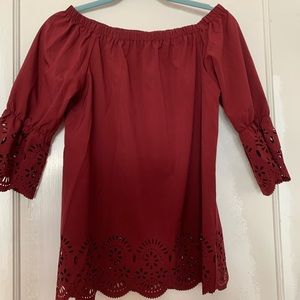Romwe top with beautiful lace detail
